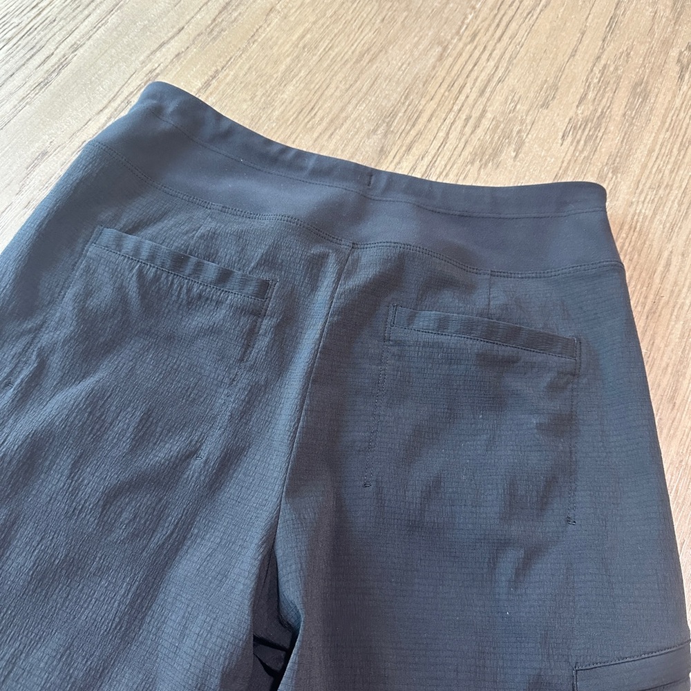 Athleta High-Rise Pant/Jogger Size 0P Black - Picture 8 of 13